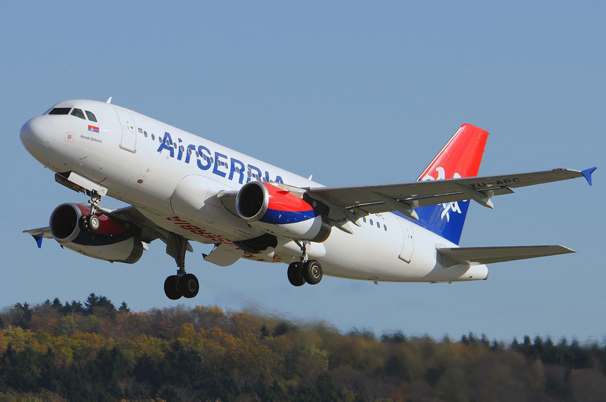 Розпродаж Air Serbia: з Києва у Белград, Мілан та Відень - від $82 туди-назад