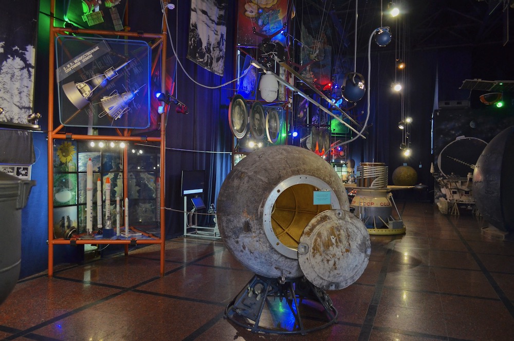 Незвичні цікаві для дітей музеї україни музей космонавтики житомир