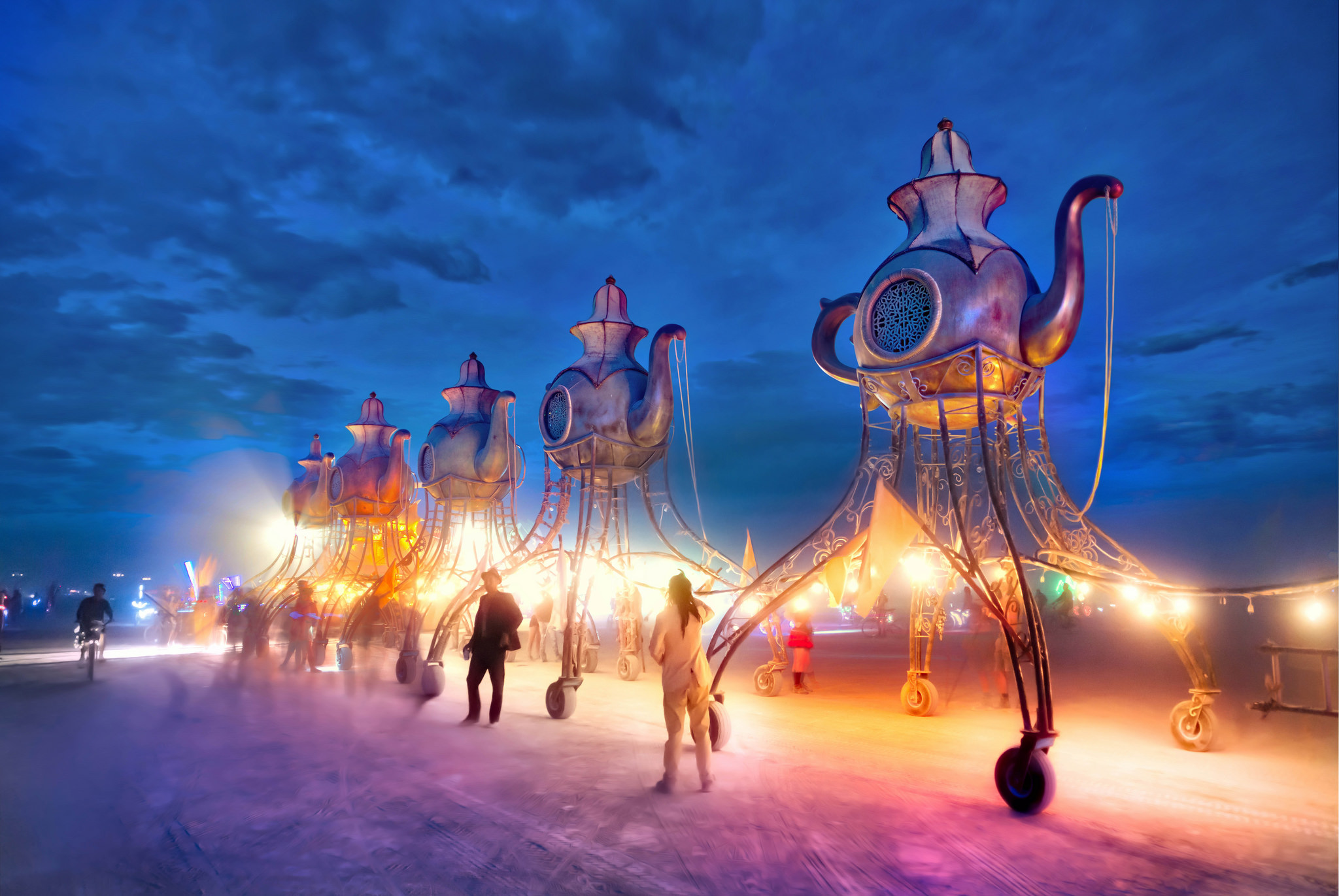 Американський фестиваль Burning Man планують провести в онлайн-форматі
