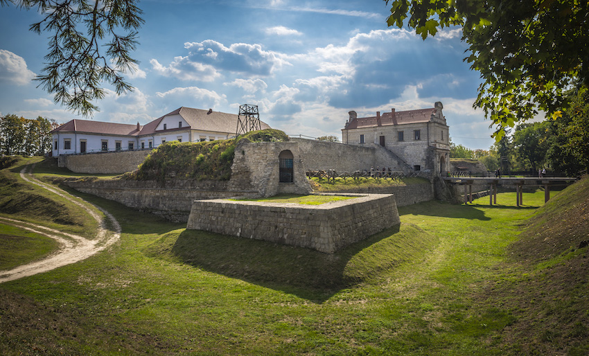 замки тернопільська область Збаразький замок 