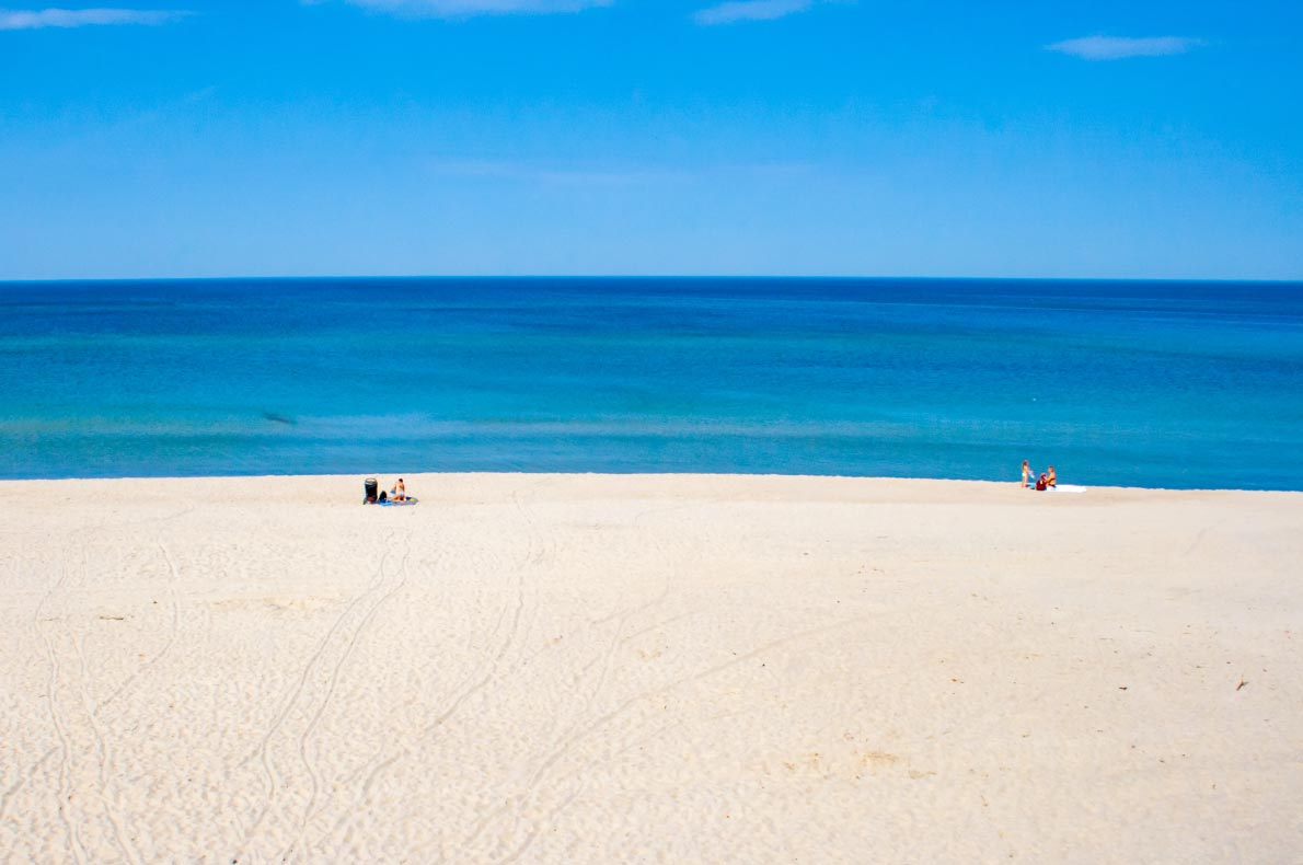 ТОП-10 найбезпечніших пляжів для літніх відпусток