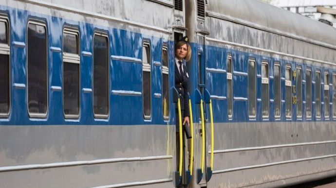"Укрзалізниця" відновила зупинки в Луцьку та Тернополі