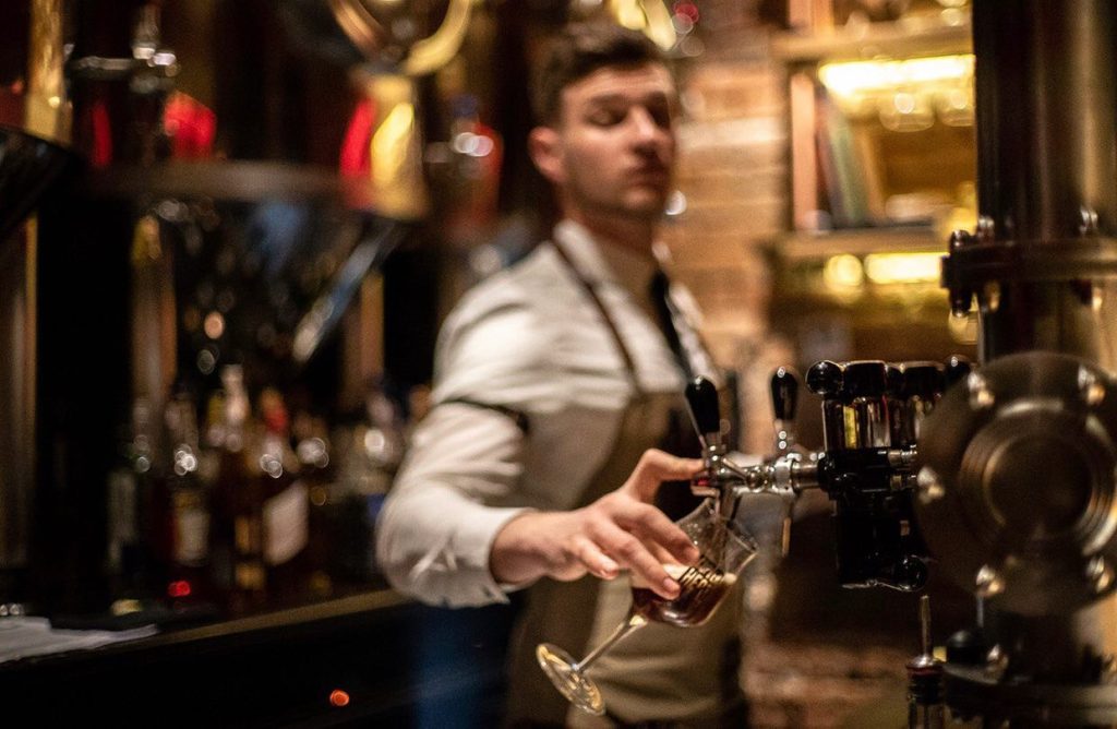 пивні паби бари івано-франківьска куди піти що цікавого