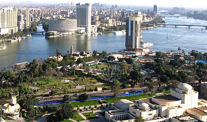 МАУ відновлює регулярні рейси в Єгипет