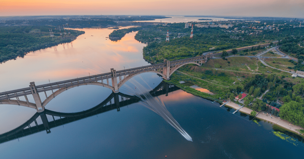 незвичайні мости україни