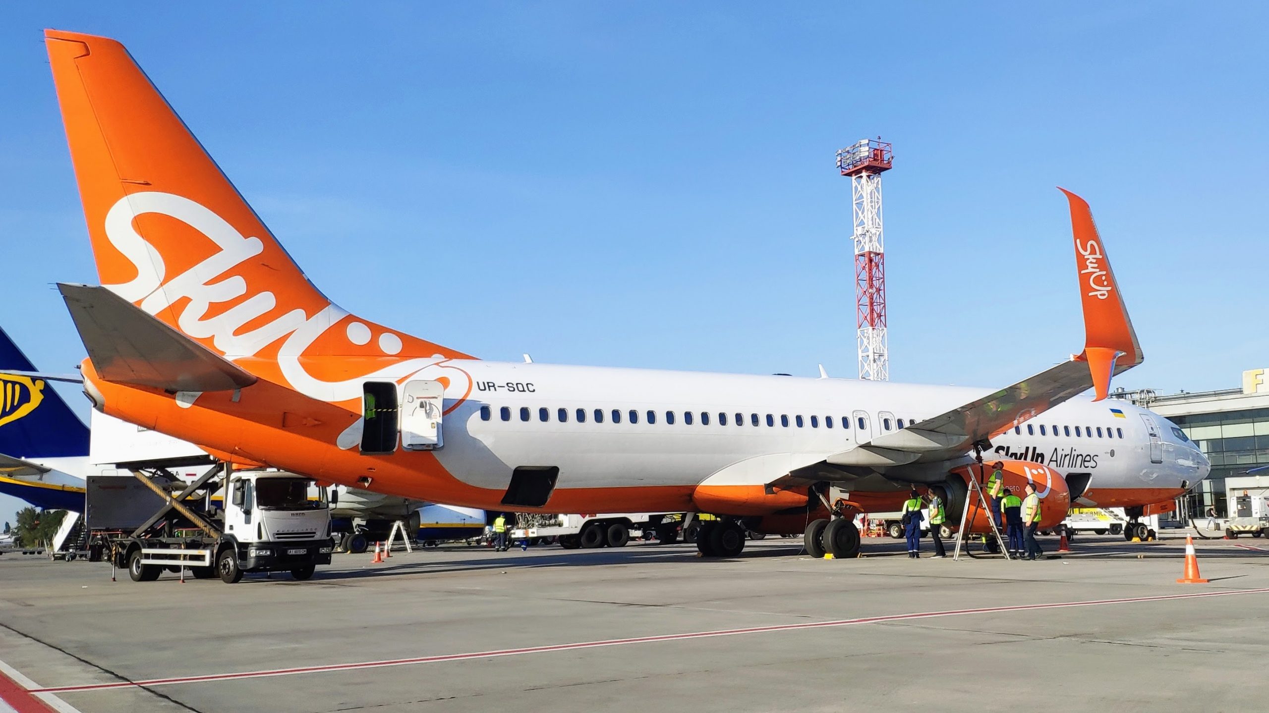 SkyUp запускає внутрішні та міжнародні рейси з Одеси