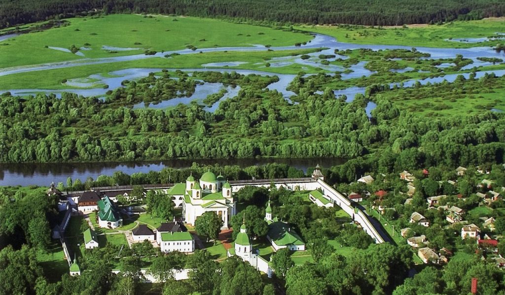 Спасо-Преображенський монастир у Новгороді-Сіверському розлив десни 2021 де подивитися