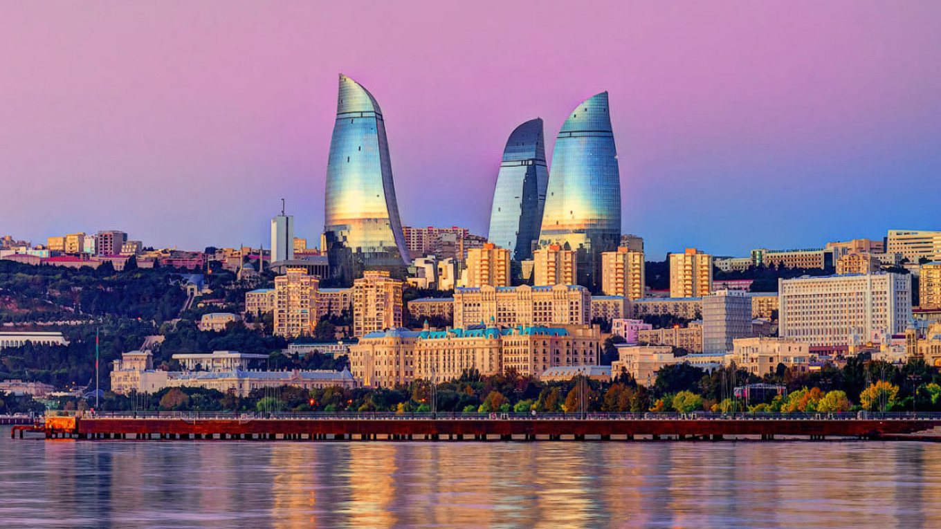 SkyUp запустить рейси до Азербайджану - від €99