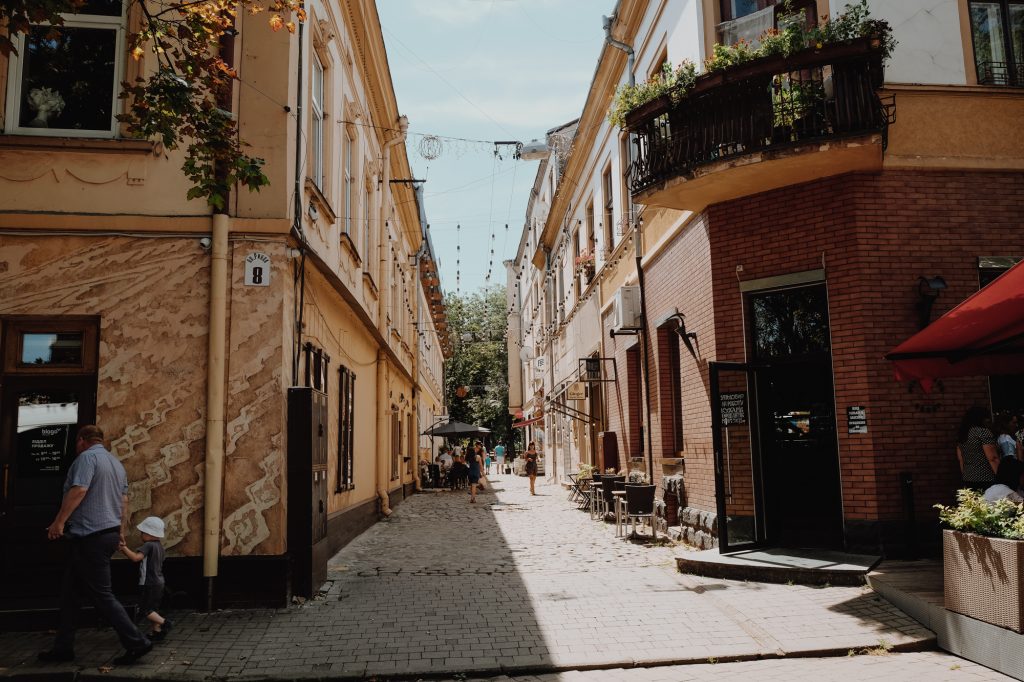 найкоротша вулиця франківська труша