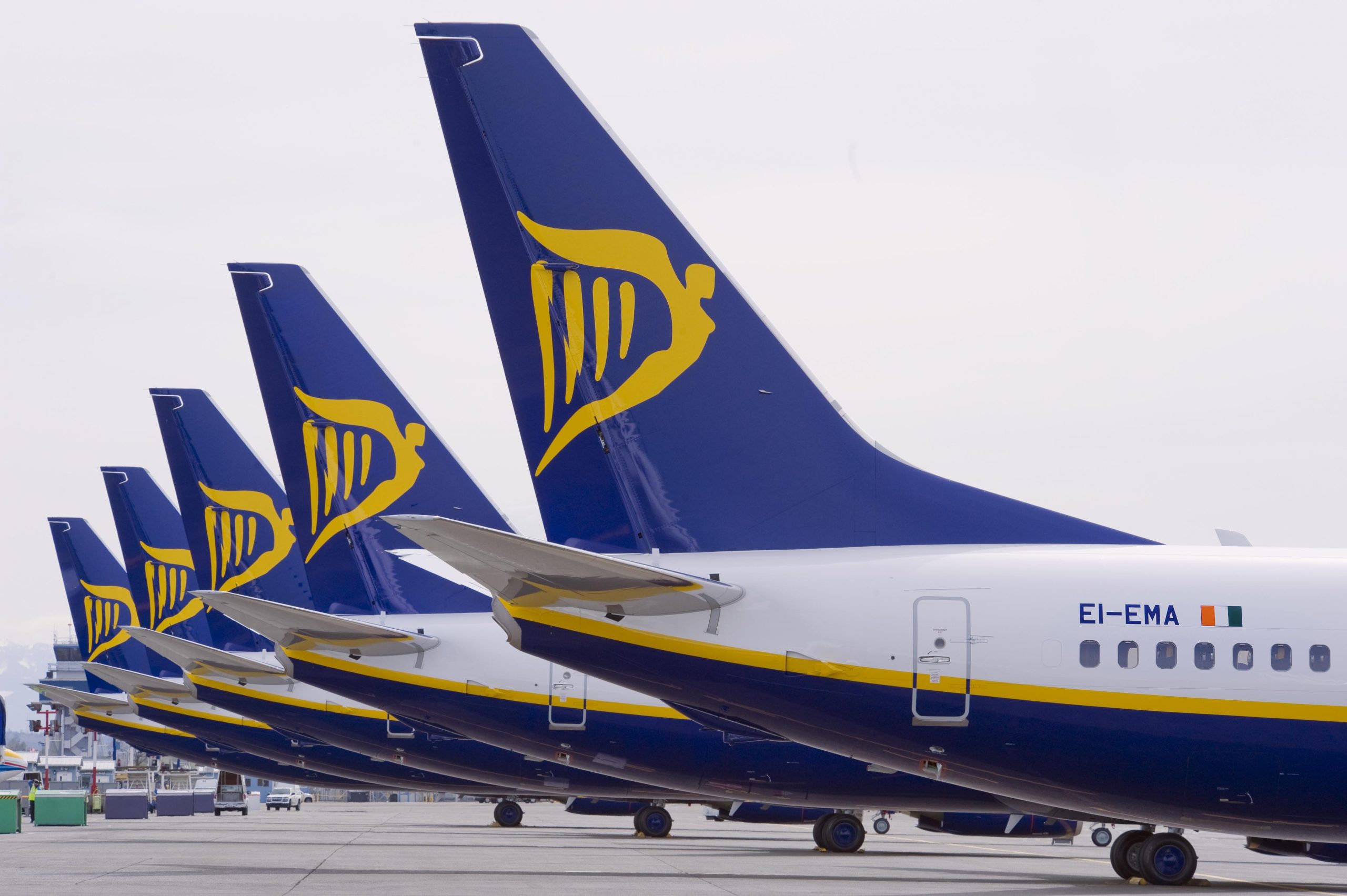 Швидкий розпродаж Ryanair: квитки з міст України - від €5