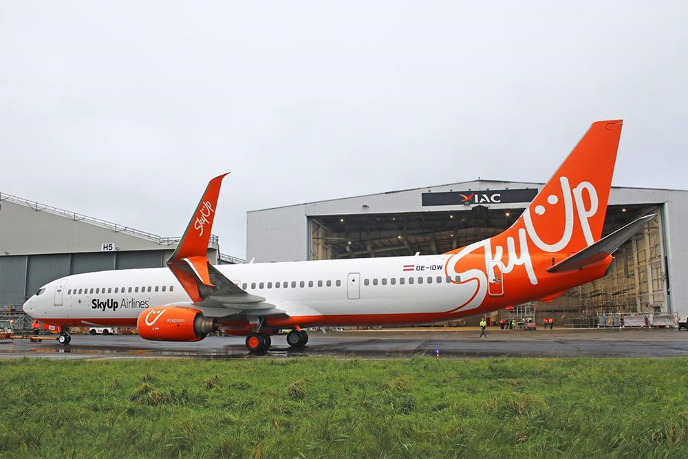 SkyUp відновлює рейси в Софію на зимовий період