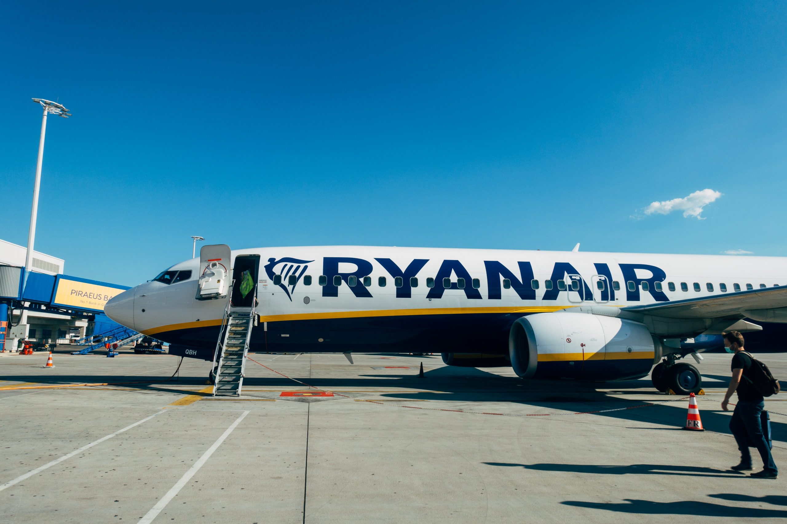 Ryanair розпродає 200 000 квитків: рейси з України - від €8