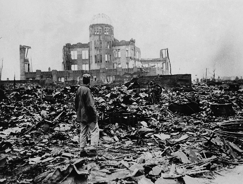 руйнування хіросіми після ядерного бомбардування міста