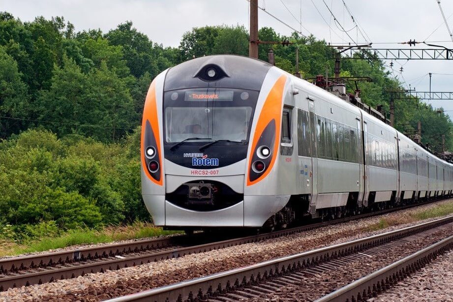 З Польщі до кордону почне курсувати новий потяг