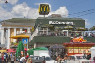 В Києві відновить роботу McDonald's біля залізничного вокзалу