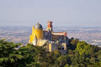 Куди поїхати неподалік Лісабона: 10 найцікавіших місць