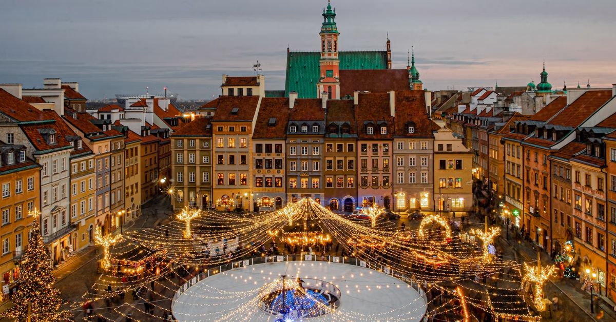 Варшаву визнали найкращим туристичним напрямком Європи