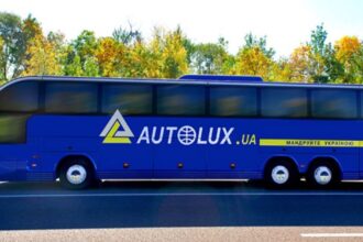 Розпродаж Autolux: автобуси з України — від ₴500