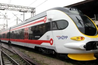 Українські біженці можуть безкоштовно їздити потягами Хорватії