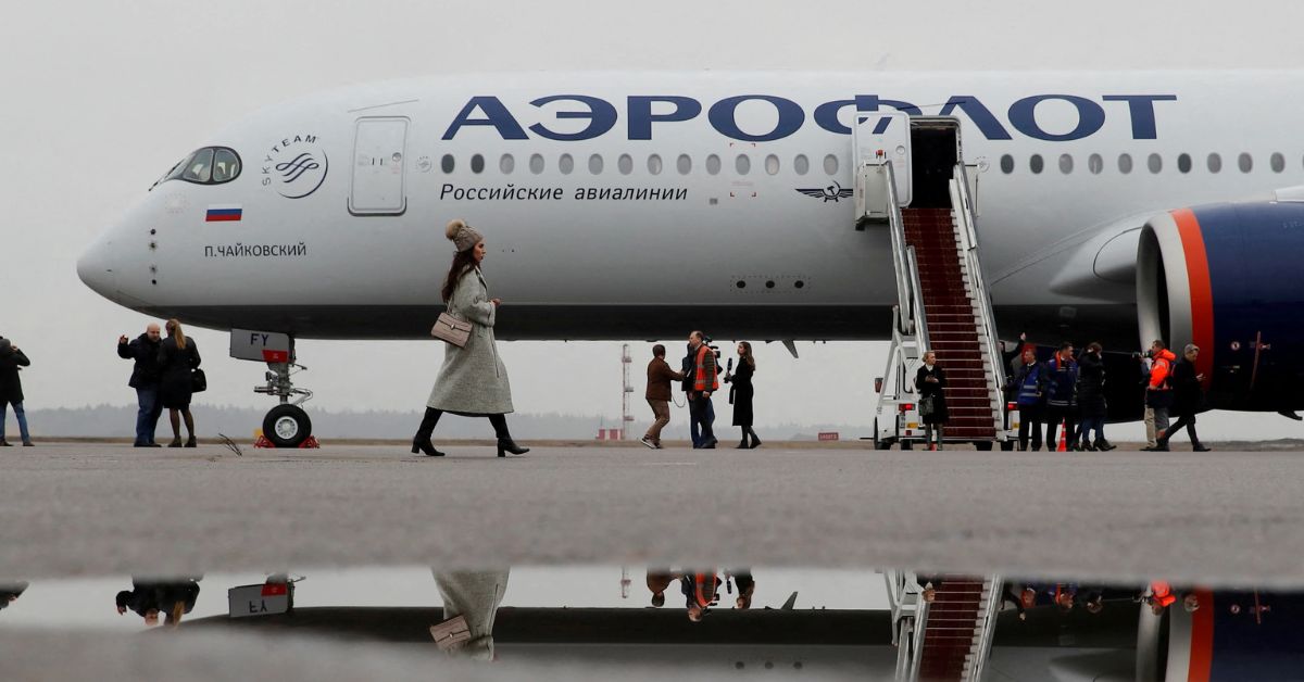 Російський "Аерофлот" вже літає на літаках з дірками