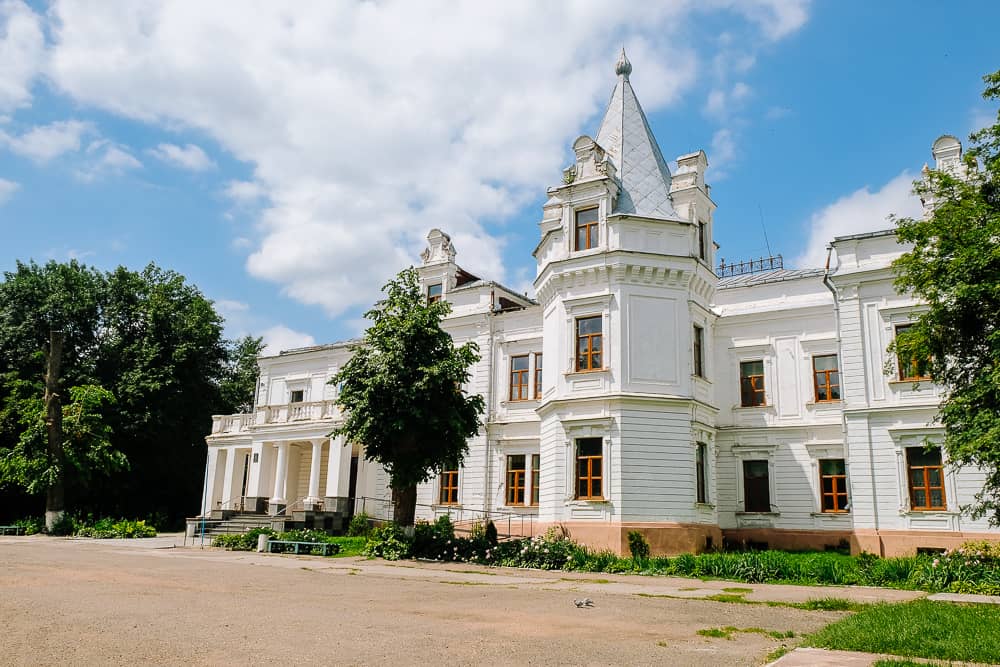 Палац та парк Бержинських-Терещенків в Андрушівці