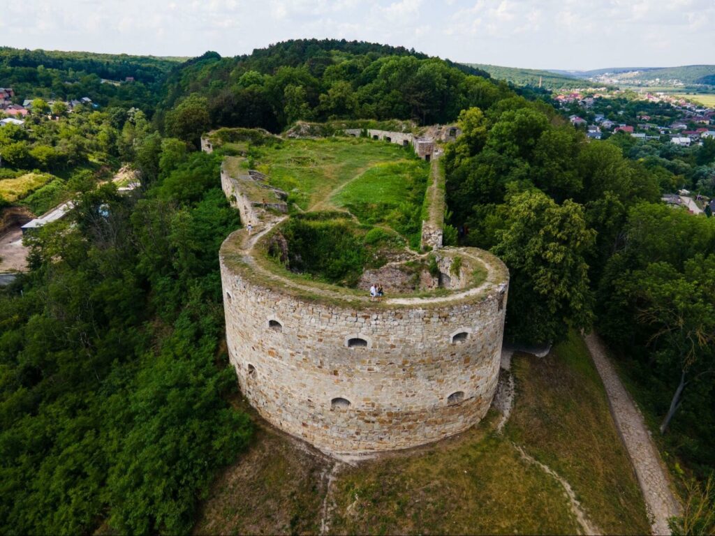 Теребовлянський замок історія цікаві факти що подивитися Теребовля