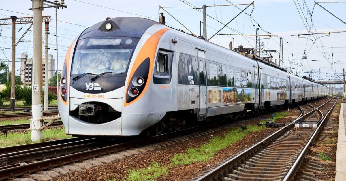 "Укрзалізниця" повертає швидкісний поїзд Київ-Дніпро-Запоріжжя