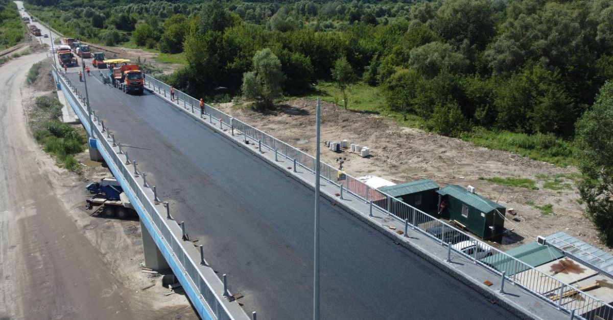 На Чернігівщині незабаром відкриють міст через річку Сейм поблизу Батурина