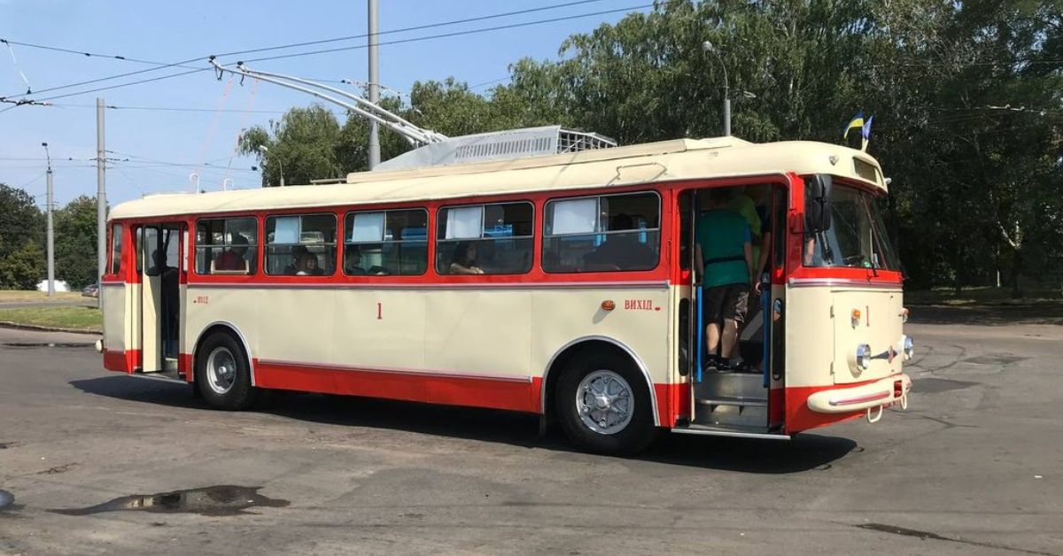 У Рівному для туристів відновили найстаріший тролейбус