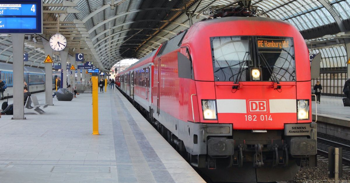 З німецьким проїзним за €49 можна подорожувати в інші країни Європи