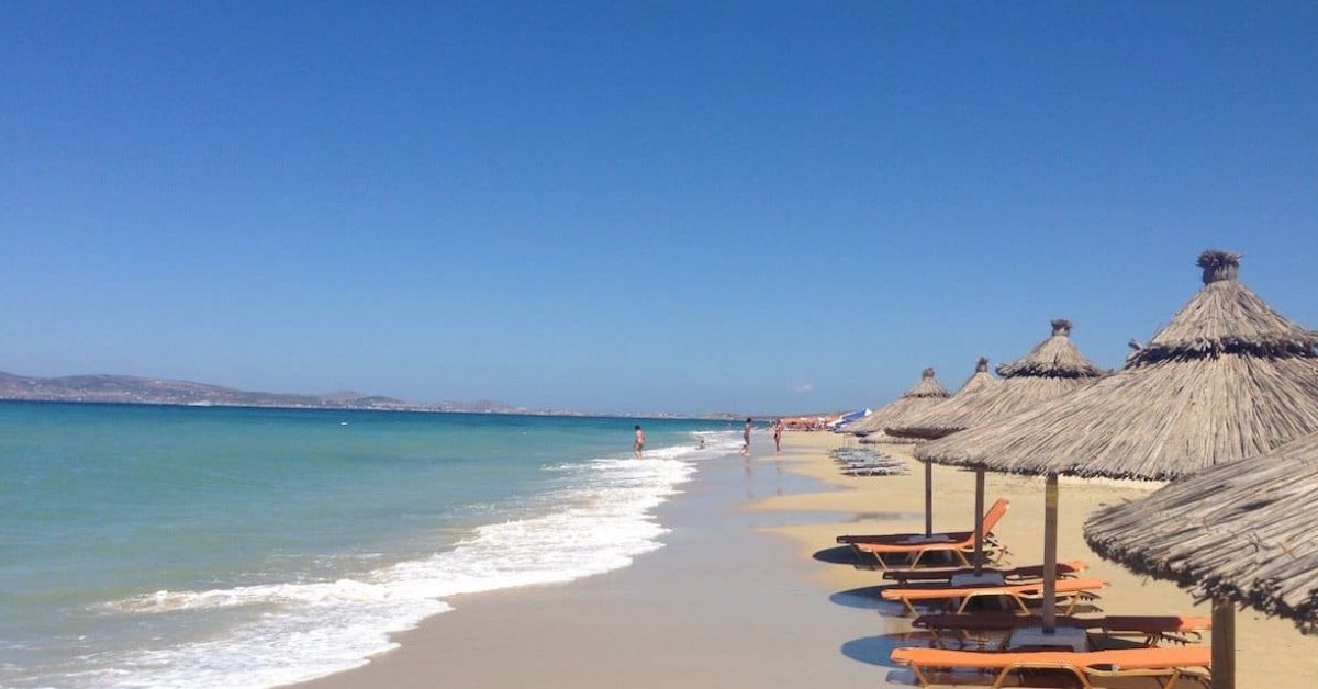 Жителі грецьких островів оголосили війну шезлонгам на пляжах