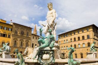 Німецький турист пошкодив статую XVI ст. у Флоренції