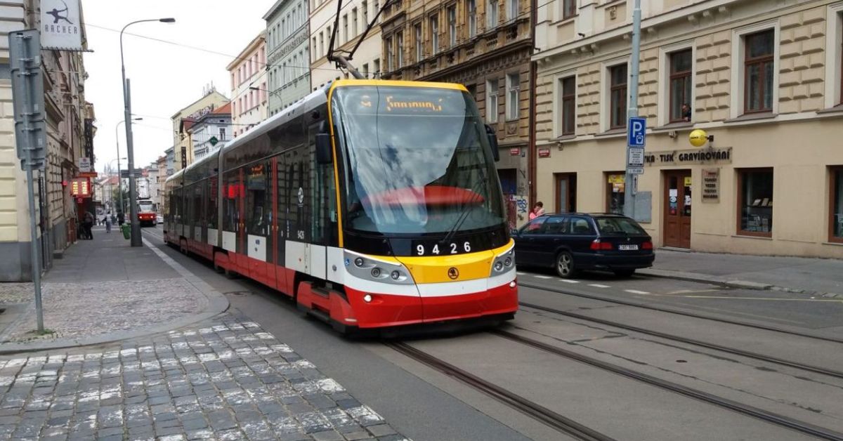 У Празі скасують пільговий проїзд у громадському транспорті для українців