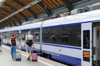 Польська залізниця анонсувала великі знижки на поїзди у жовтні