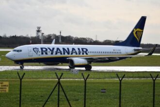 Хелловінський розпродаж Ryanair: авіаквитки по Європі — від €15