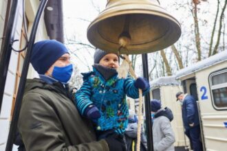 Дитячі залізниці в Києві та Дніпрі розпочали зимовий сезон