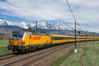 RegioJet з січня запустить поїзди з Праги до Чопа