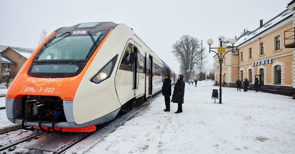 "Укрзалізниця" призначила додатковий рейс поїзда Львів - Рахів
