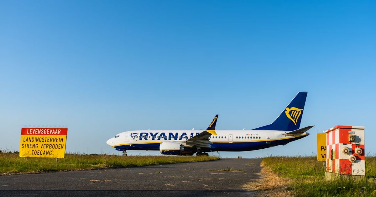 Ryanair закриє ще 12 напрямків