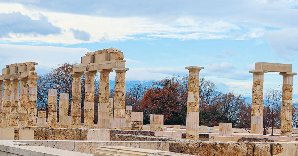 В Греції після реконструкції відкрився палац Олександра Македонського