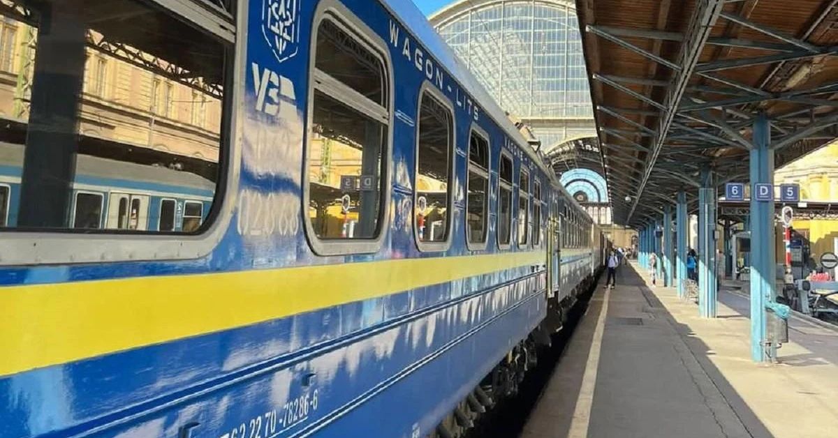 Пасажири, які не встигли на поїзд з Польщі, можуть впродовж доби сісти на інший потяг "УЗ"