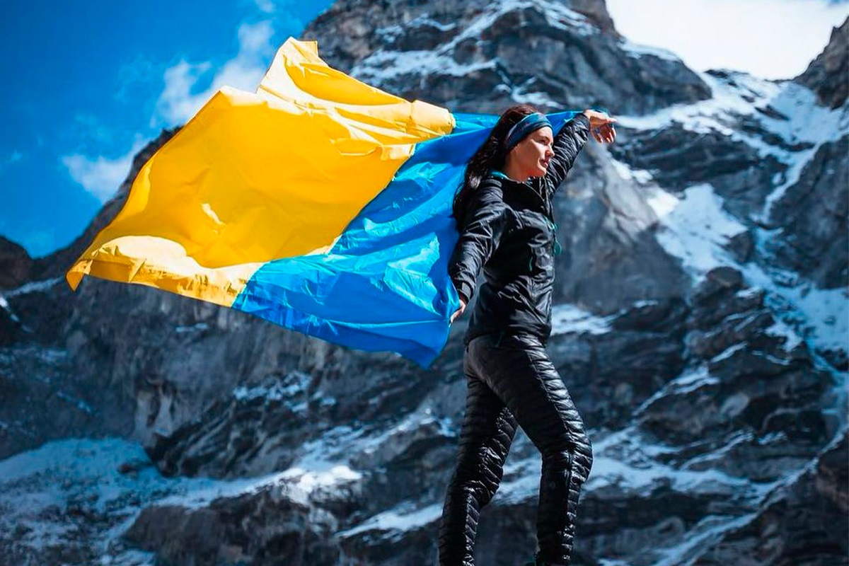УКРАЇНСЬКА АЛЬПІНІСТКА ПЛАНУЄ ВТРЕТЄ ПІДНЯТИСЬ НА ЕВЕРЕСТ ЗАДЛЯ ДОПОМОГИ ЗСУ