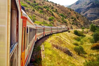 У Туреччині запустять туристичний поїзд сходом країни