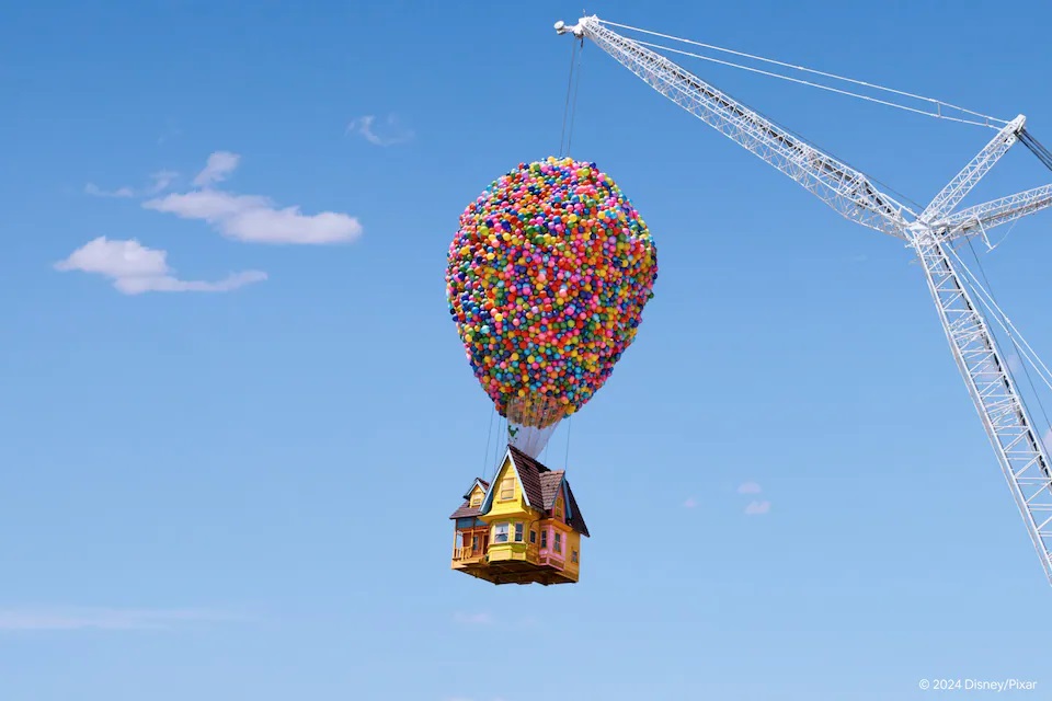 На AirBnB можна безкоштовно забронювати летючий будинок з мультфільму "Вперед та вгору"