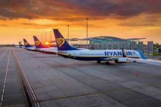 Розпродаж Ryanair: перельоти до морських курортів — від €15