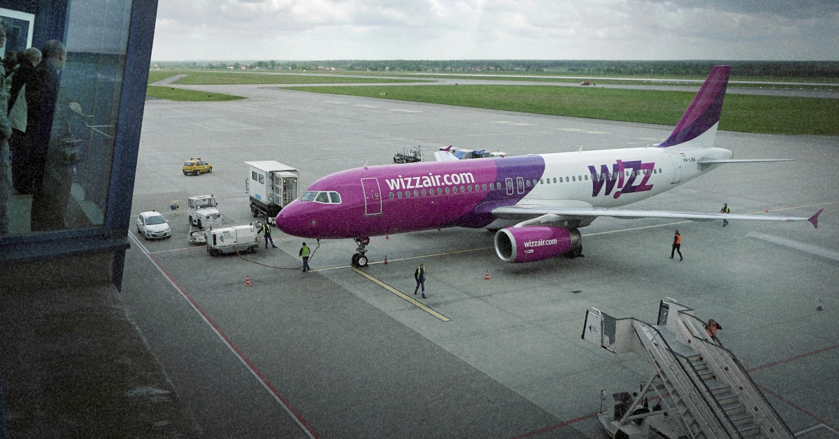 Літак Wizz Air Airbus A321neo в аеропорту Варшава-Модлін