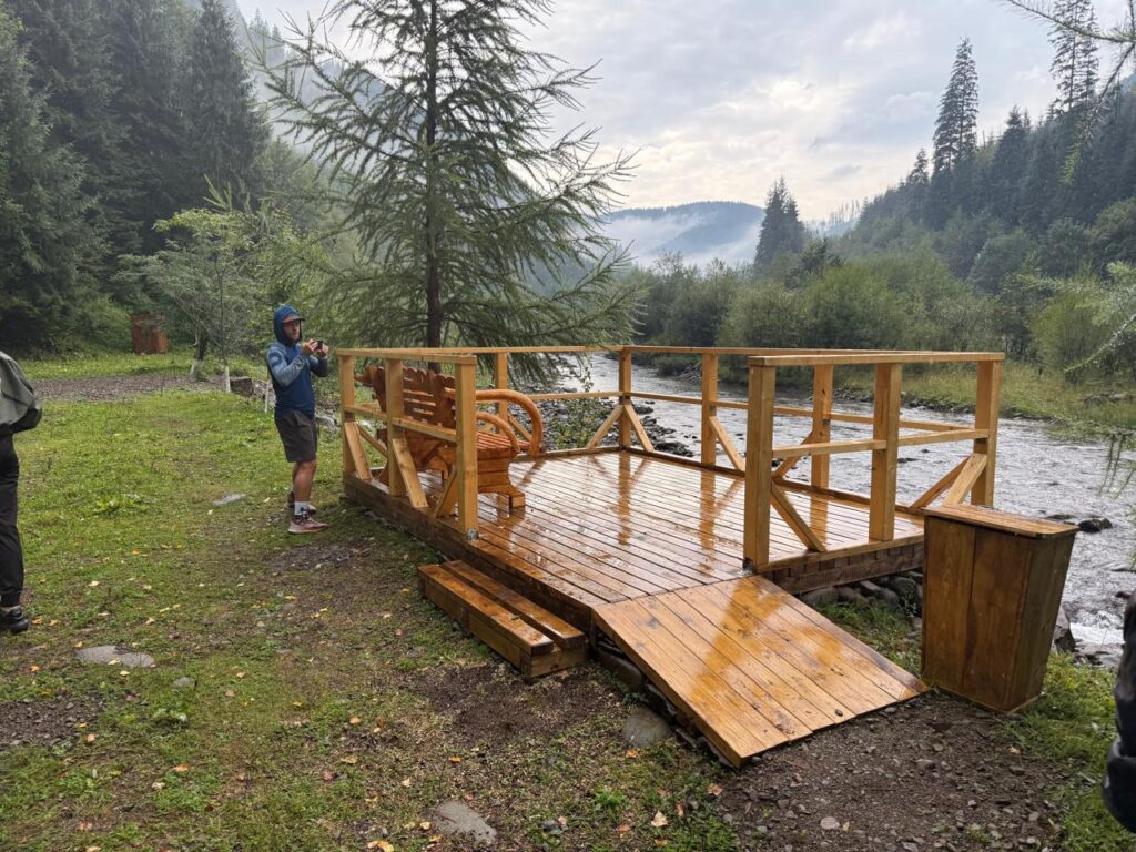 оглядовий майданчик на маршруті "Закарпатського велошляху"