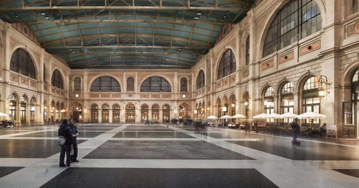 нтер'єр центрального залізничного вокзалу Цюриха (Zürich Hauptbahnhof)