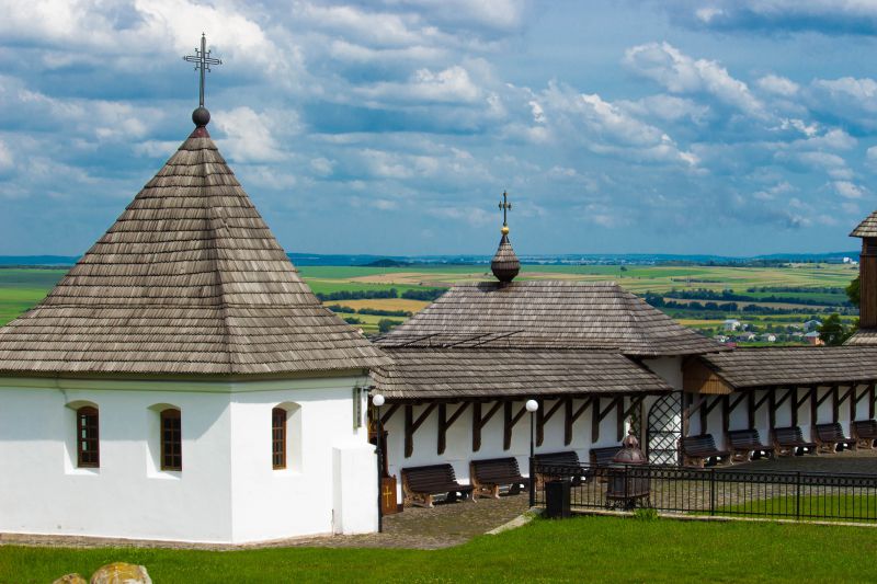 Національний заповідник «Давній Галич» недалеко від івано-франківська