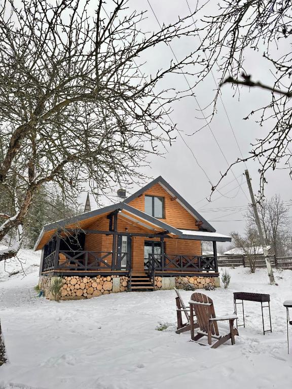 будинок з власним чаном Yalivets house у львівській області